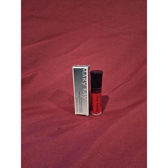 New Mary Kay NOURISHINE PLUS LIP GLOSS Rock N Red Discontinued New Old Stock - Picture 1 of 1